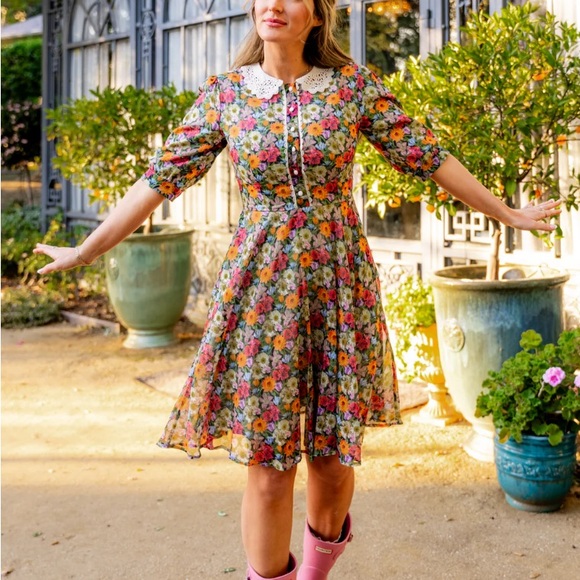 Ivy City Co Red and Pink Midi Puff Sleeve Sundress - Picture 1 of 6